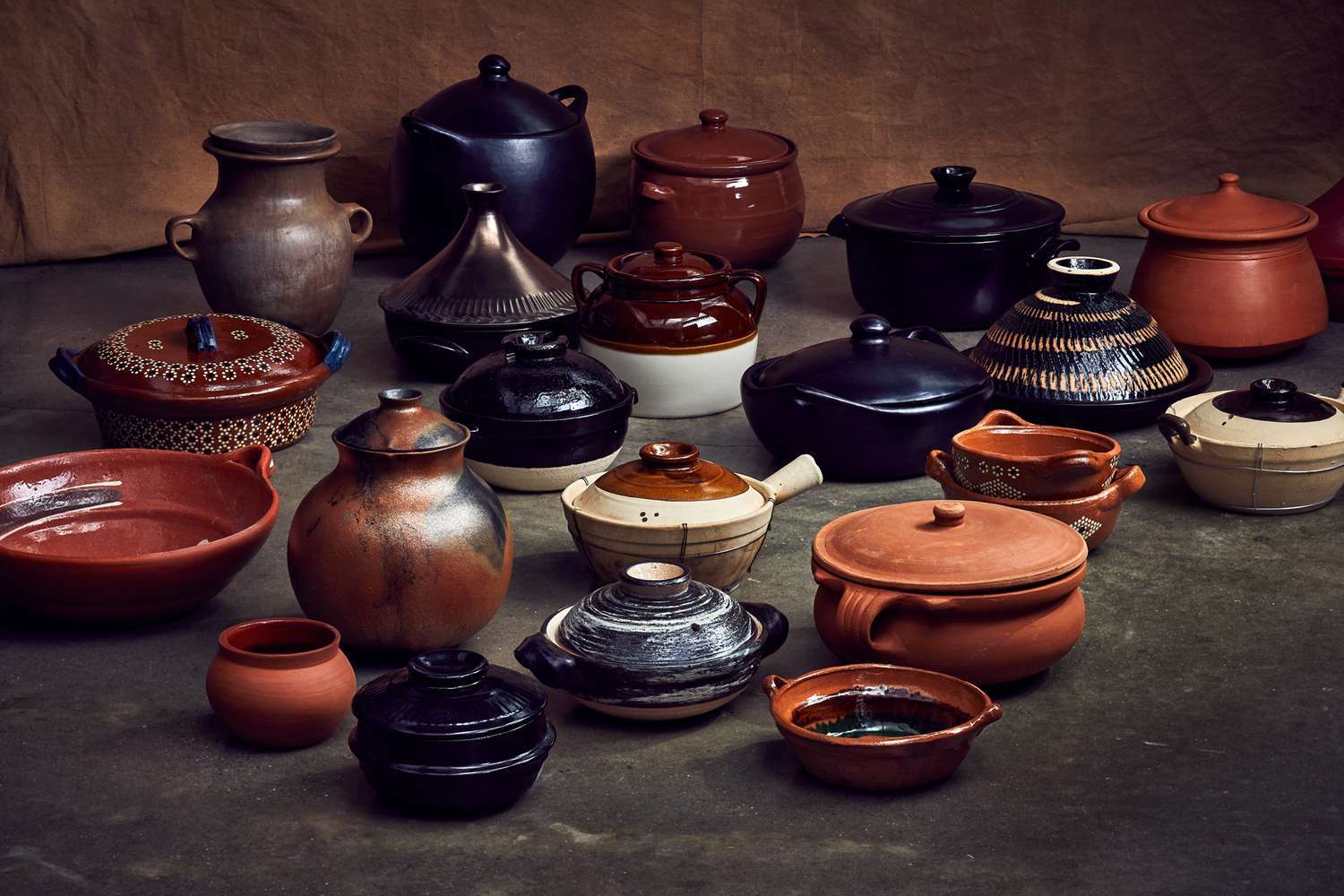 The Science Behind Why Food Tastes Better in Clay Pots The Science Behind Why Food Tastes Better in Clay Pots