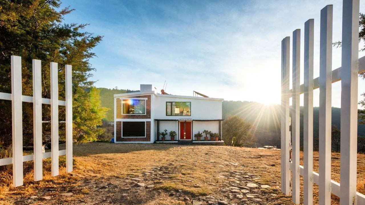 Challenges of Off-Grid Living in New York: High Taxes, Cost of Living, and Property Prices