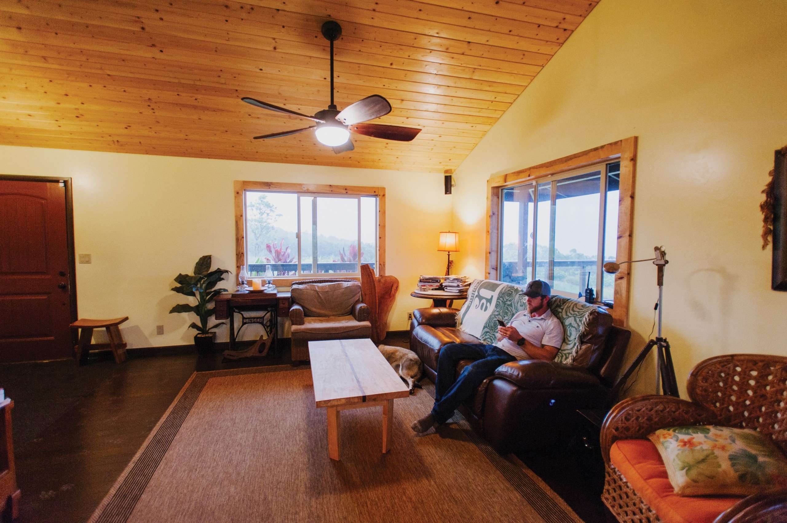 Hawaiis Reliance on Imports and High Cost of Living: Not Ideal for Off-Grid Living Hawaiis Reliance on Imports and High Cost of Living: Not Ideal for Off-Grid Living