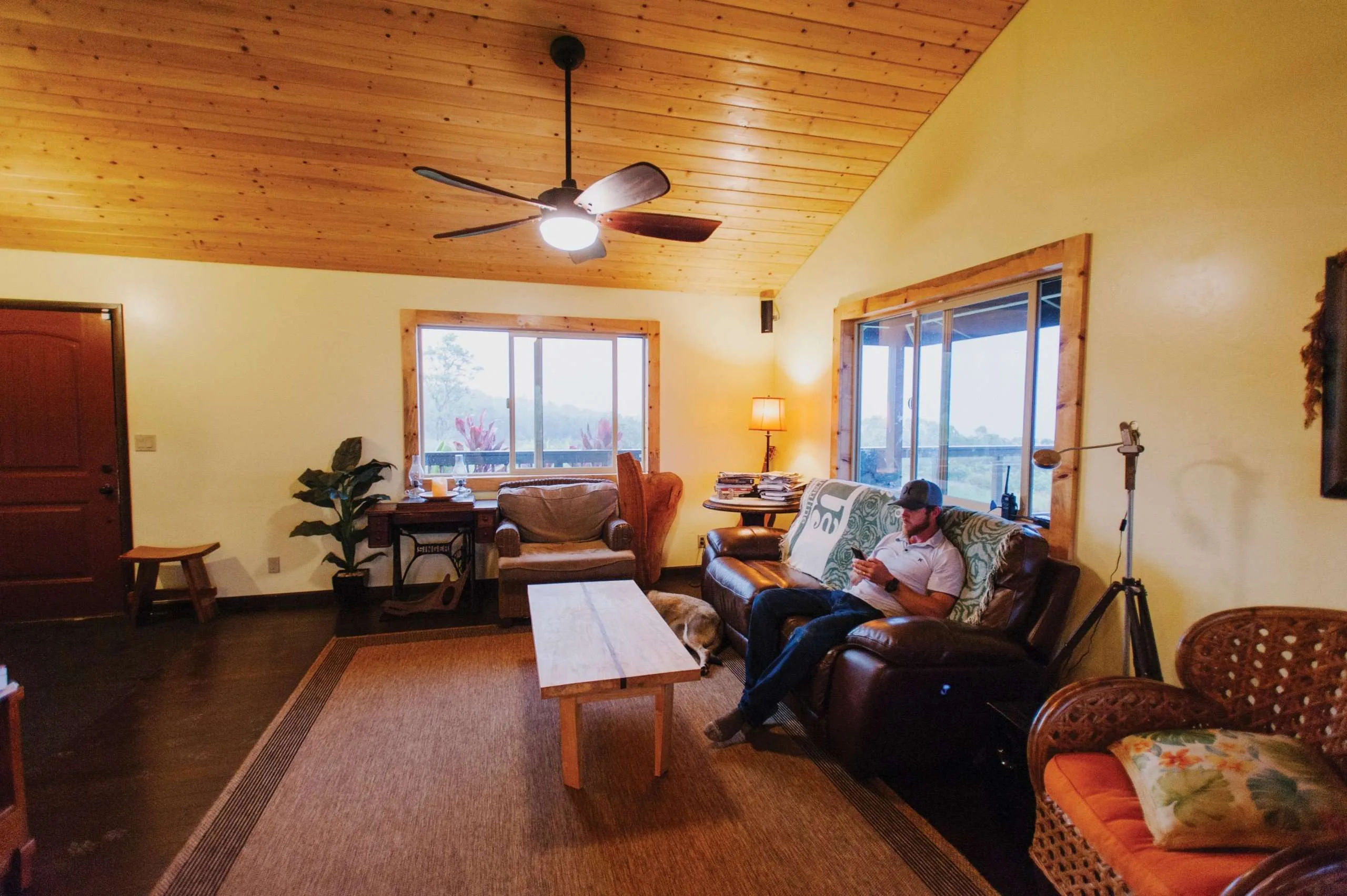 Hawaiis Reliance on Imports and High Cost of Living: Not Ideal for Off-Grid Living Hawaiis Reliance on Imports and High Cost of Living: Not Ideal for Off-Grid Living