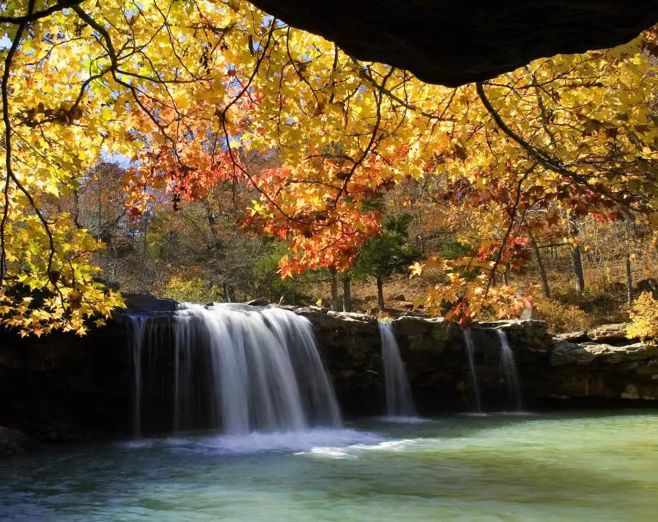 Living off-grid in Arkansas is legal.