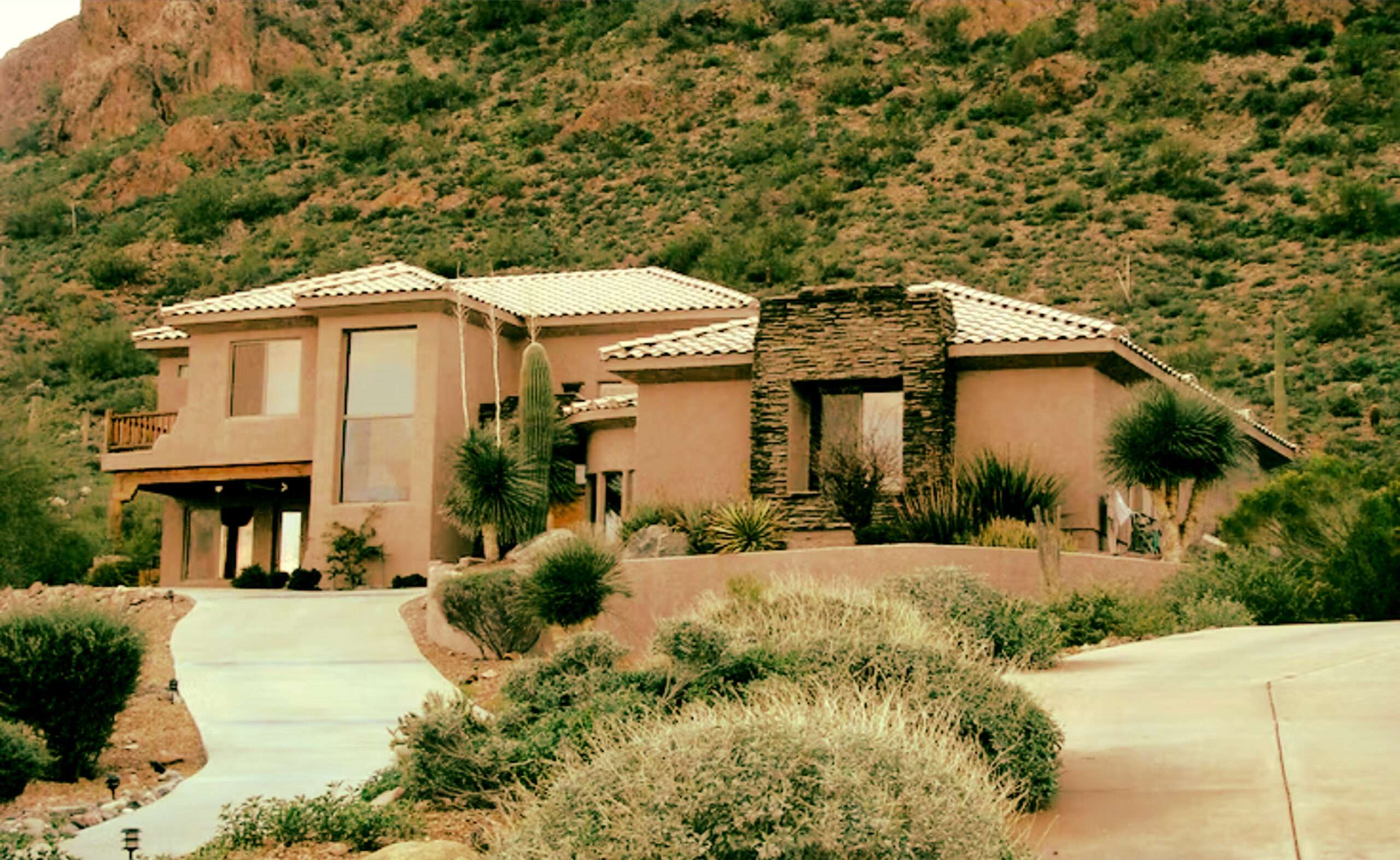 Living off the grid in Arizona: Challenges and Opportunities Living off the grid in Arizona: Challenges and Opportunities