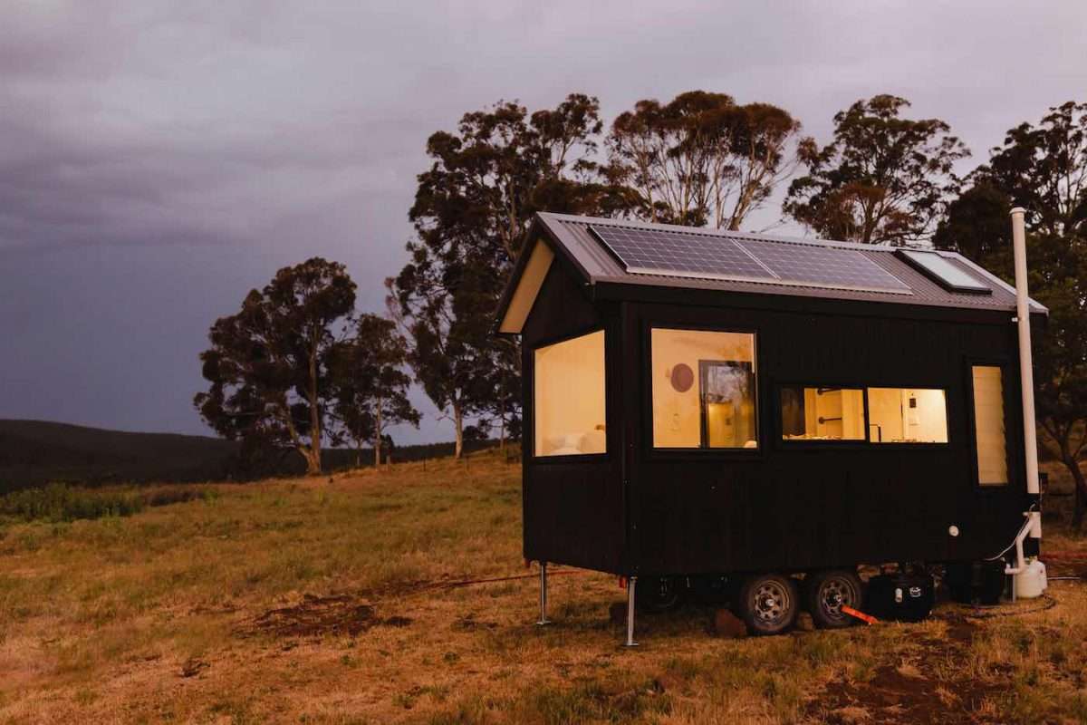 Living off the grid in Kansas: A cost-effective and legal option Living off the grid in Kansas: A cost-effective and legal option