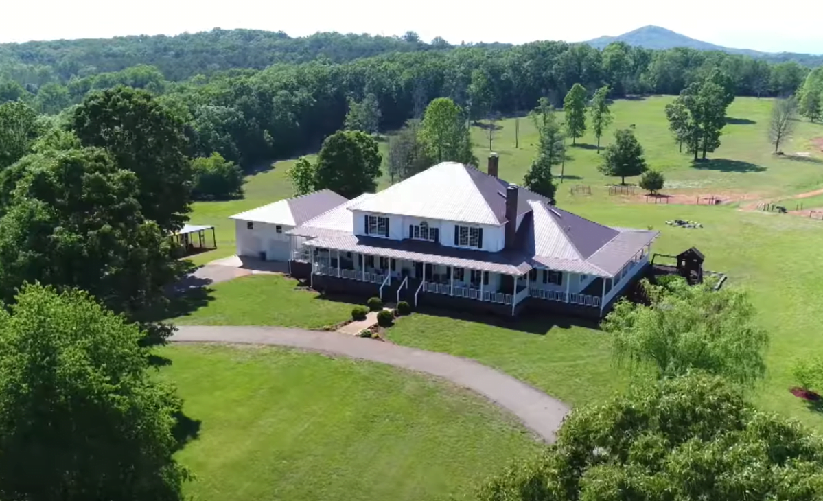 Living Off the Grid in South Carolina: Enjoy Low Cost of Living and Abundant Natural Resources