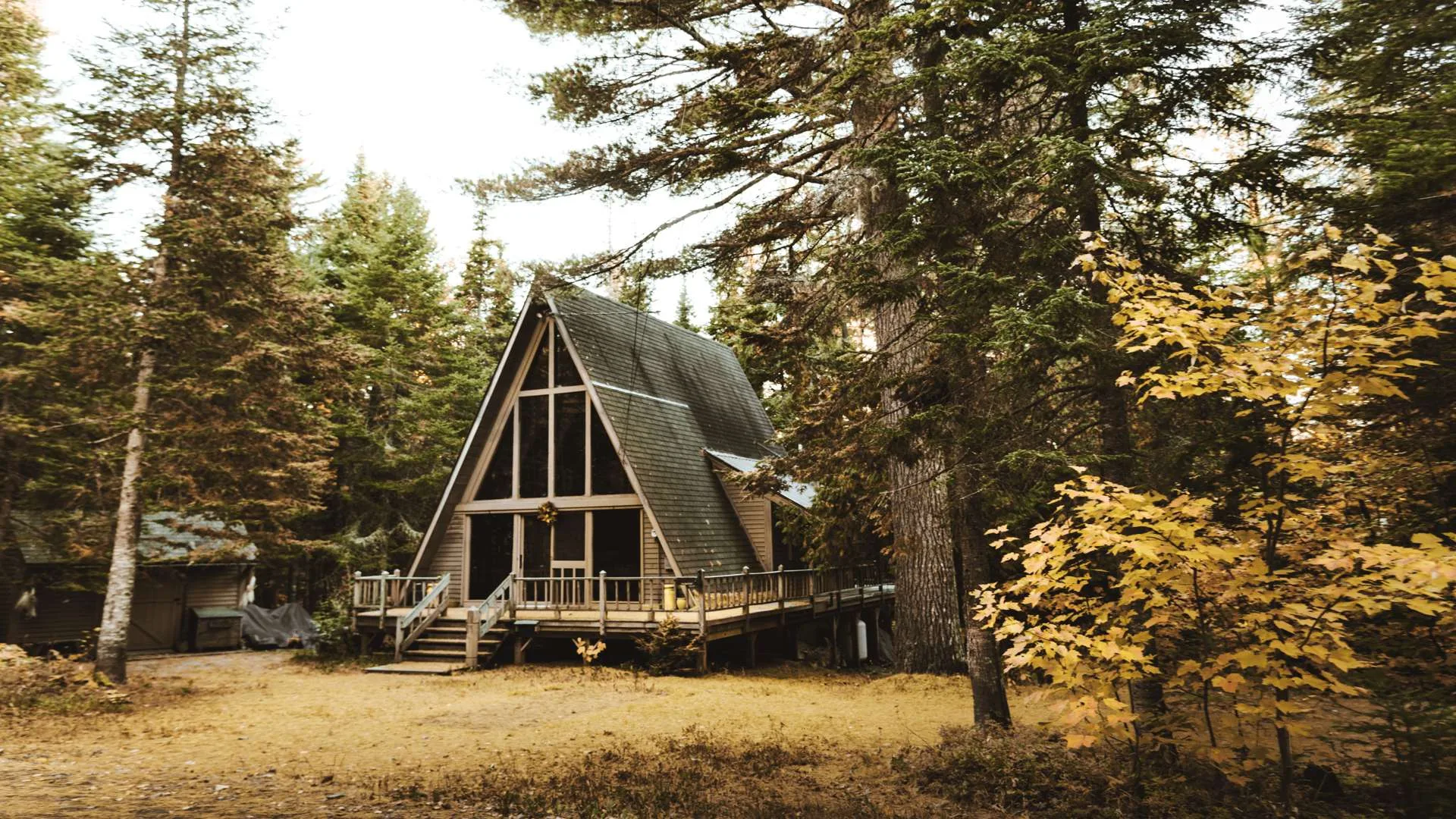 Living Off the Grid: The Importance of Preparation and Financial Planning