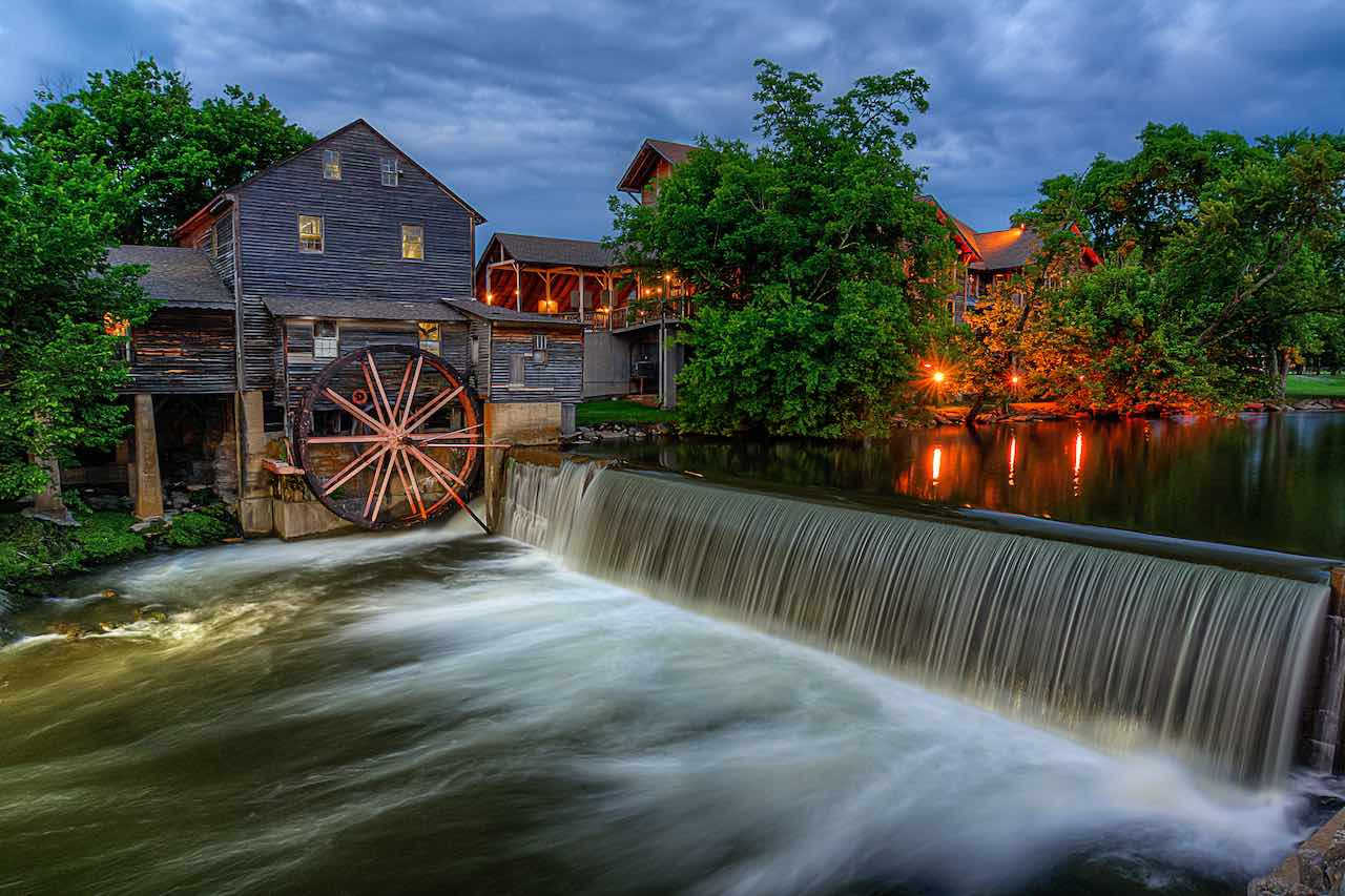 Off-Grid Living in Tennessee: A Cost-Effective Option for Sustainable Living Off-Grid Living in Tennessee: A Cost-Effective Option for Sustainable Living