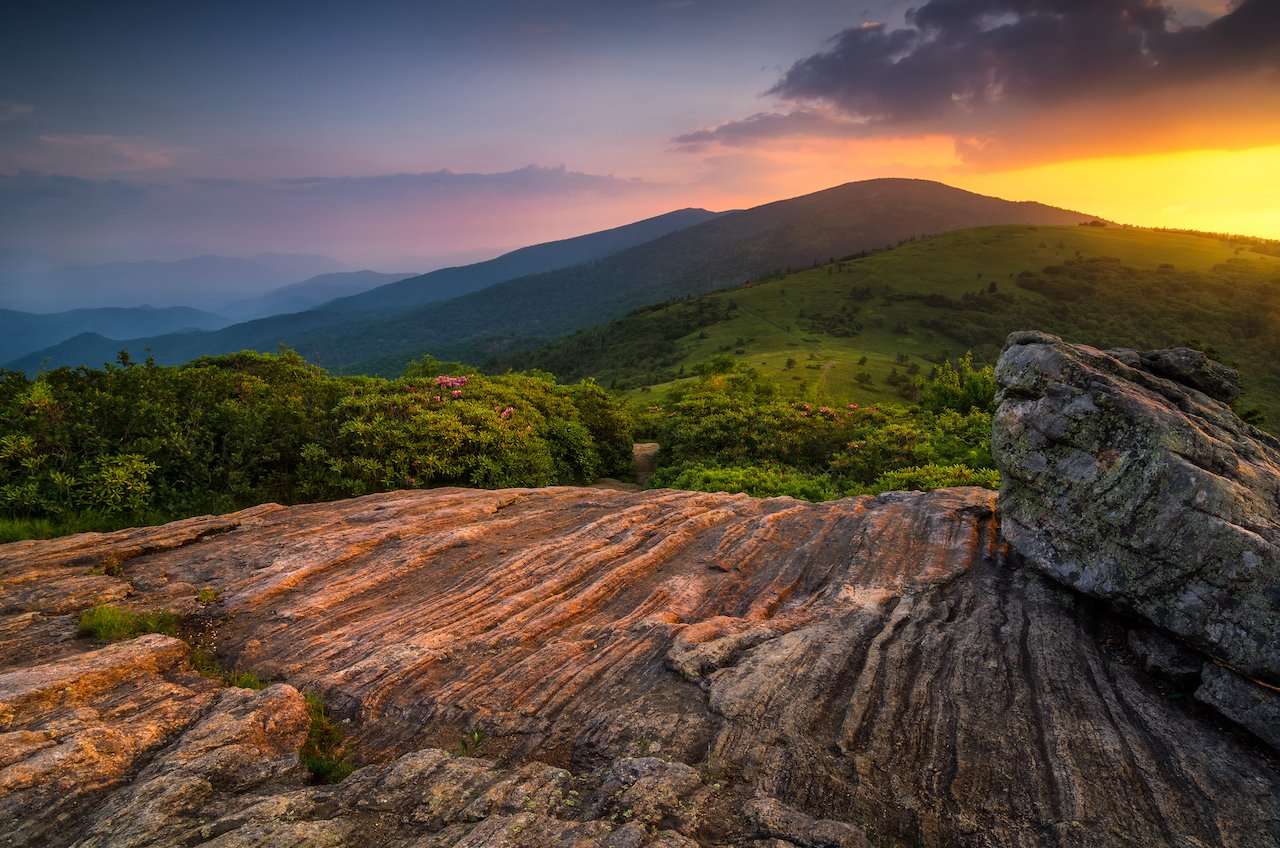 Off-Grid Living in Tennessee: A Cost-Effective Option for Sustainable Living Off-Grid Living in Tennessee: A Cost-Effective Option for Sustainable Living